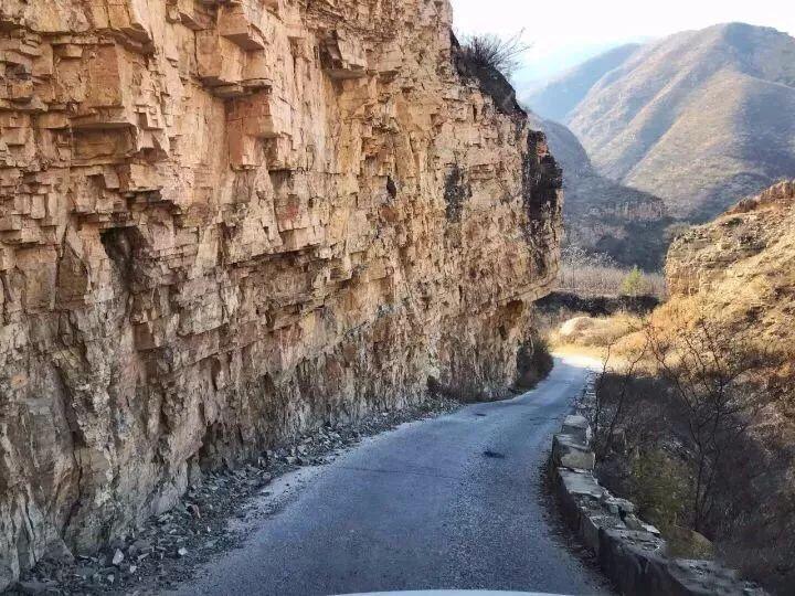 逃离拇指山地